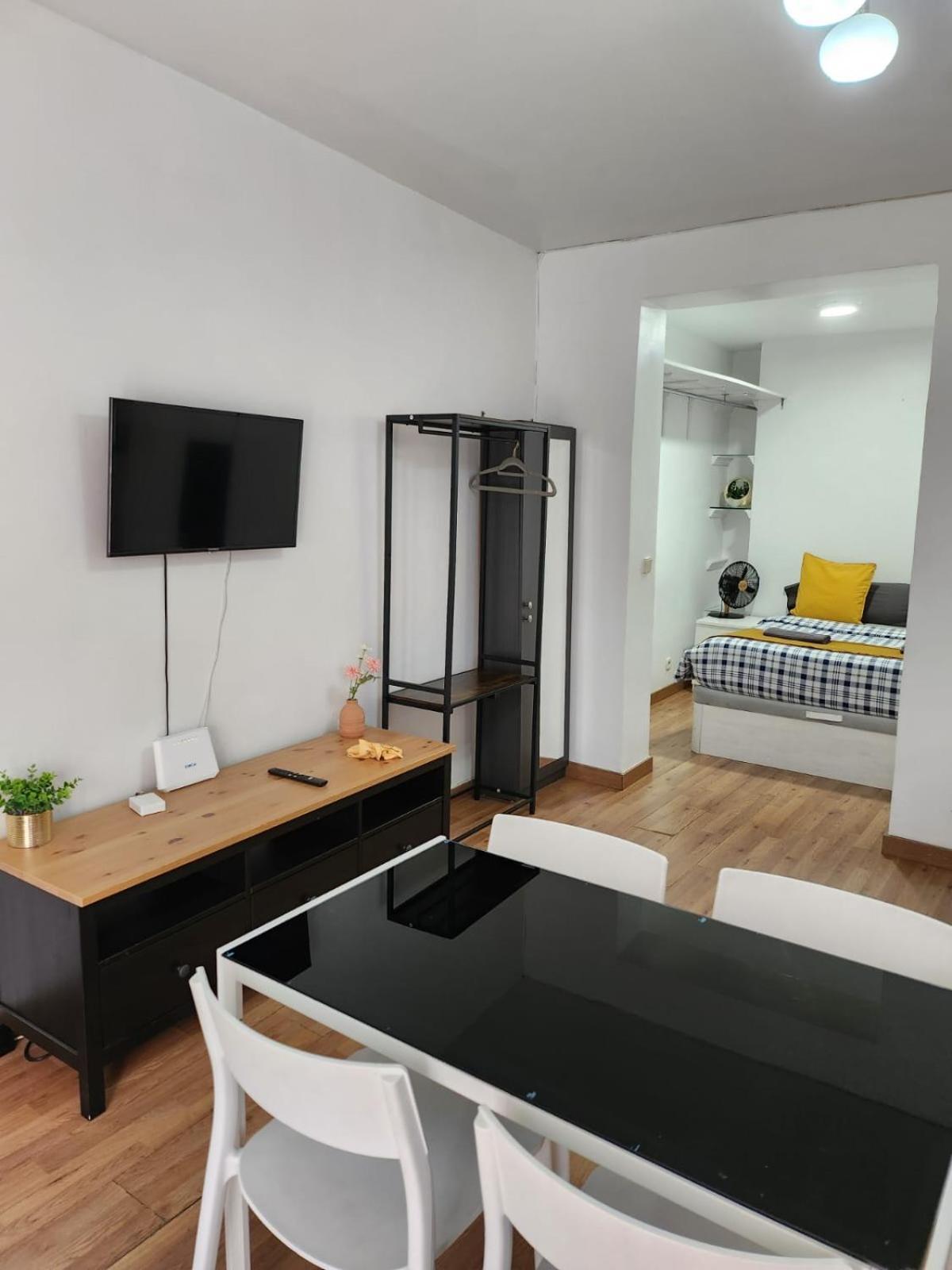 Estudio 504 M-15 Madrid Exterior foto